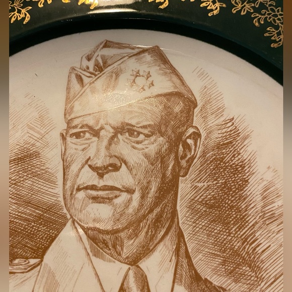 General Eisenhower collectors Capsco Co. Plate - Picture 2 of 6